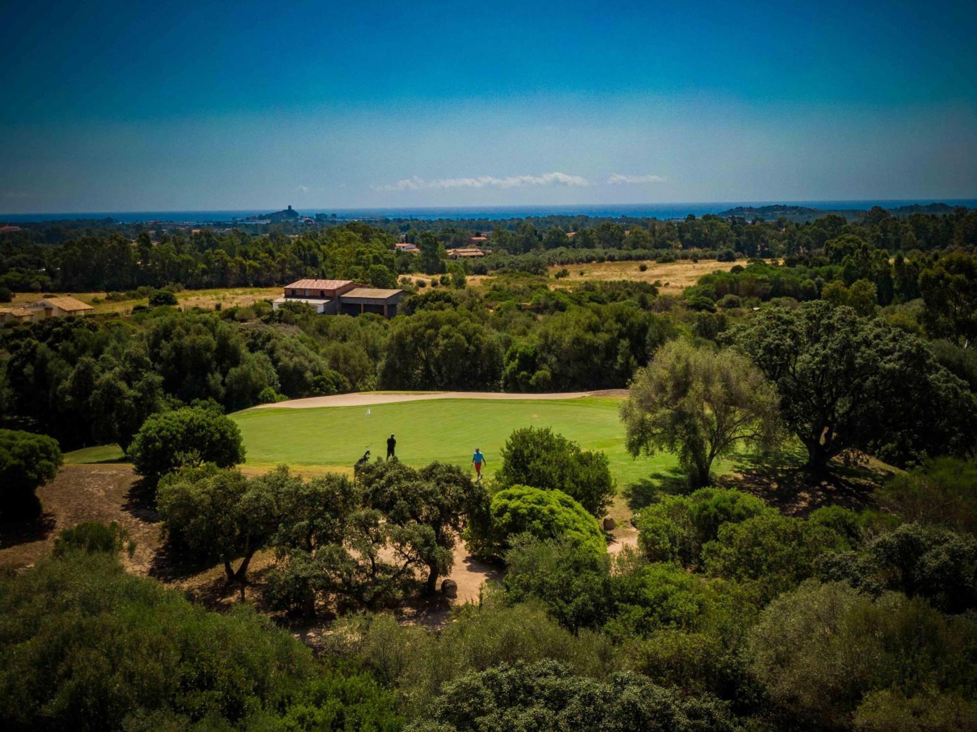 Is Molas Resort بولا المظهر الخارجي الصورة