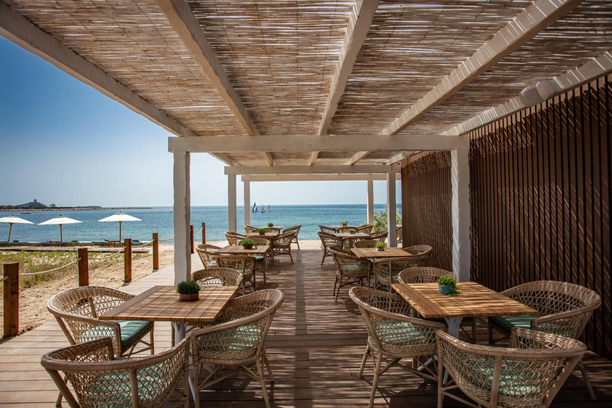 Is Molas Resort بولا المظهر الخارجي الصورة